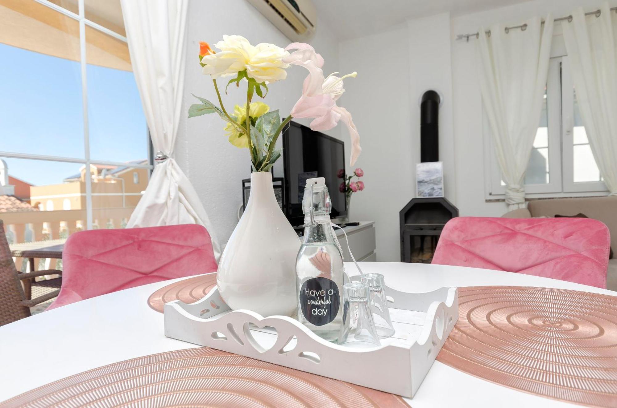 Apartment Ani Vodice Esterno foto